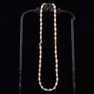 籽料和田白玉玉兰花多圈手串