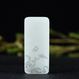 籽料和田白玉马到成功吊坠