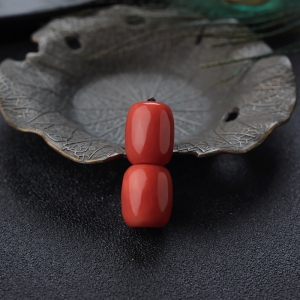 沙丁珊瑚桶珠（两件）