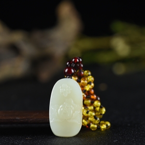 籽料和田白玉蝶恋花吊坠