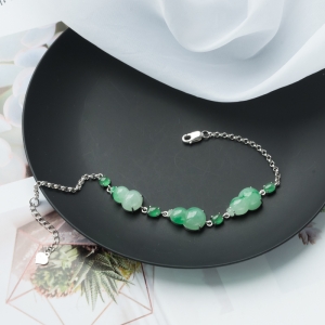 18K糯冰种飘翠翡翠福禄手链