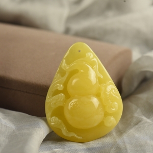 鸡油黄蜜蜡福禄吊坠