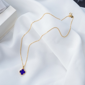 18K天蓝色青金石四叶草吊坠