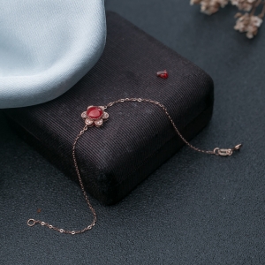 18K阿卡珊瑚手链