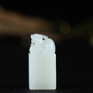 籽料和田白玉貔貅印章