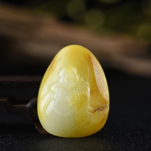 籽料和田白玉弥勒佛吊坠