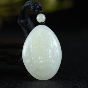 籽料和田白玉黄财神吊坠