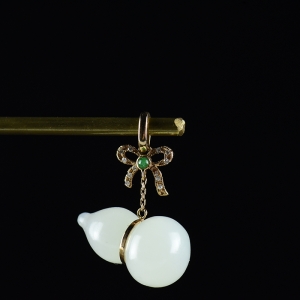 18K籽料和田白玉福禄吊坠