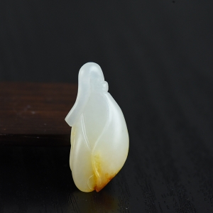 籽料和田白玉玉兰花吊坠