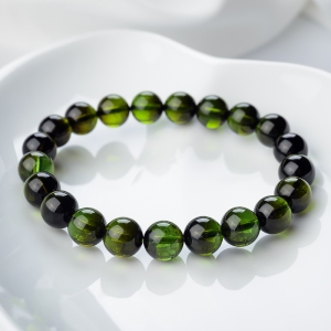 9mm绿色碧玺单圈手串