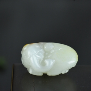 籽料和田白玉封侯拜相吊坠