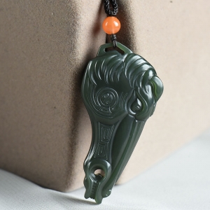 山料和田青玉马到成功吊坠