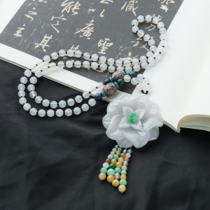 糯冰种翡翠毛衣链