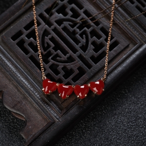 18K阿卡牛血红珊瑚心形项链