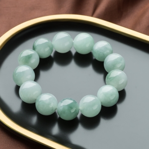 14.5mm糯冰种浅绿翡翠单圈手串