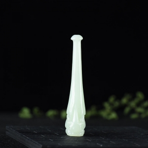 山料和田白玉貔貅烟嘴