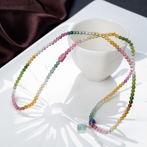 3.5mm彩虹碧玺多圈手串