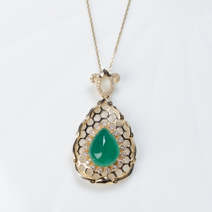 18K鲜绿祖母绿水滴吊坠