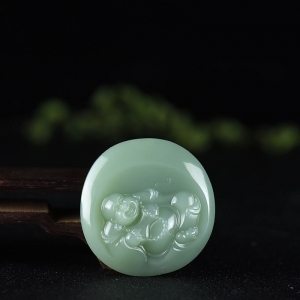 山料和田碧玉弥勒佛吊坠