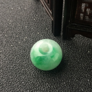 糯冰种飘翠翡翠路路通吊坠