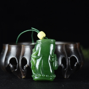 山料和田碧玉节节高升吊坠