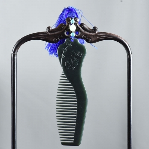 山料和田青玉花开富贵梳子