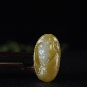 山料和田糖玉美人吊坠