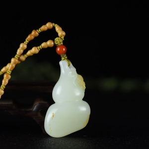 籽料和田白玉福禄吊坠