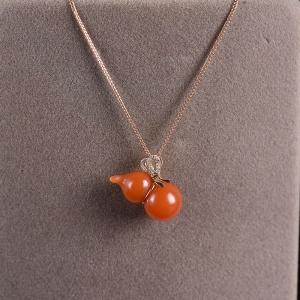 18K樱桃红南红葫芦吊坠