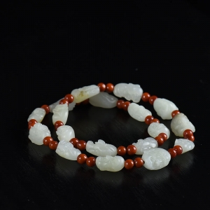 籽料和田白玉十八罗汉多圈手串