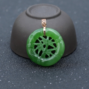 18K山料和田碧玉节节高升吊坠