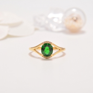 18K沙弗莱石戒指