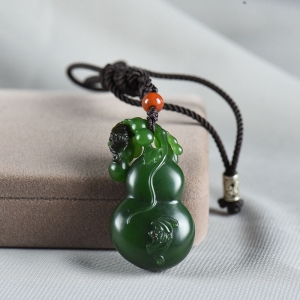山料和田碧玉福禄吊坠