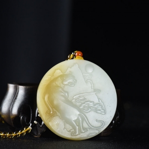 山料和田糖玉上山虎吊坠