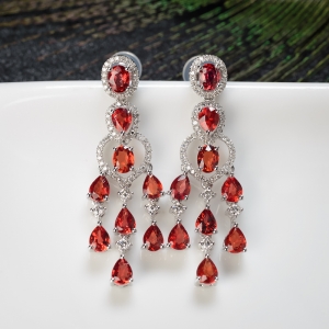 18K帕帕拉恰蓝宝石耳坠