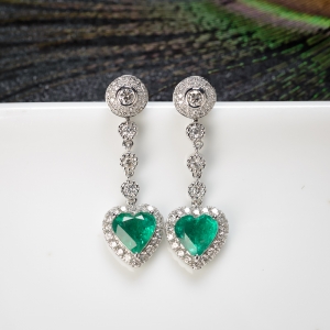 18K亮绿祖母绿心形耳坠/耳钉两用款