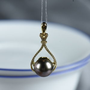 14K海水黑色珍珠吊坠