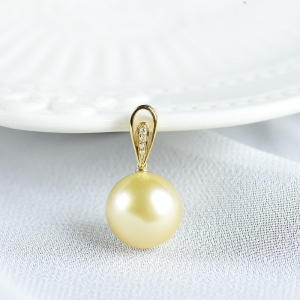 18K海水金色珍珠吊坠