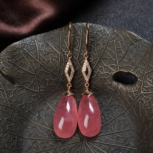 18K红纹石水滴耳坠