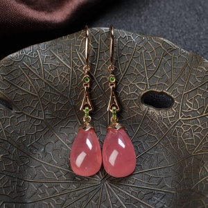 18K红纹石水滴耳坠