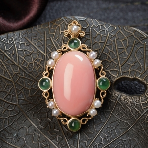 18KMOMO珊瑚蛋面形吊坠