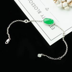 18K糯冰种苹果绿翡翠手链