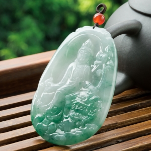 糯冰种飘翠翡翠文殊菩萨吊坠