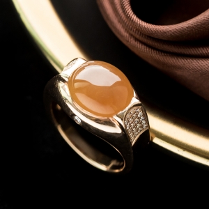 18K糯冰种黄翡翡翠戒指