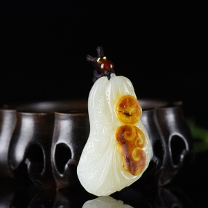 山流水料和田白玉摆财吊坠