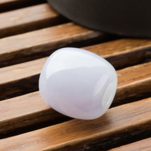 糯冰种紫罗兰翡翠路路通吊坠