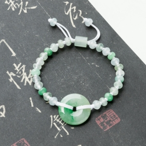 糯冰种翡翠手链