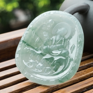 糯冰种飘花翡翠悟道吊坠