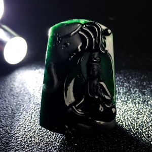 糯冰种墨翠普贤菩萨吊坠