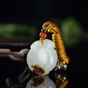籽料和田白玉福寿吊坠